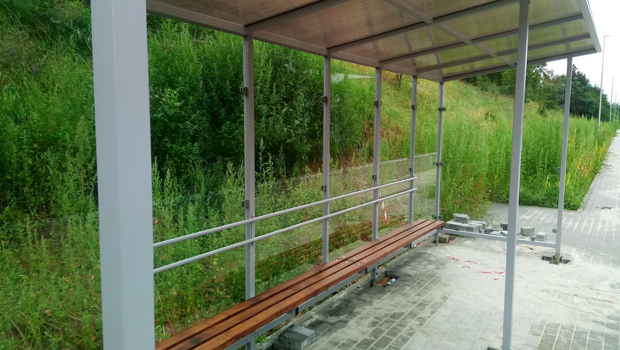 AUTOBUSOVÁ ZASTÁVKA - B4 – Obrázok 4